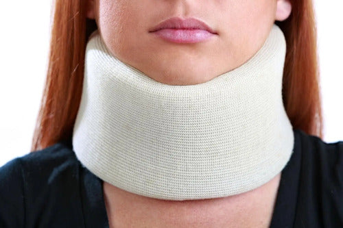Collar Cervical Universal Blanco Acolchado De Espuma Xl Blanco